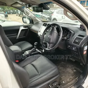Toyota Land Cruiser Prado 2021 White