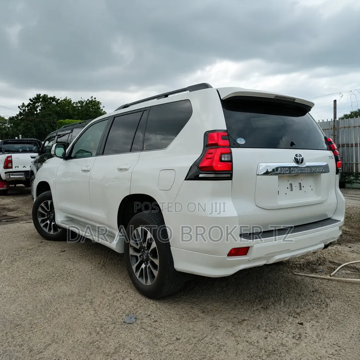 Toyota Land Cruiser Prado 2021 White