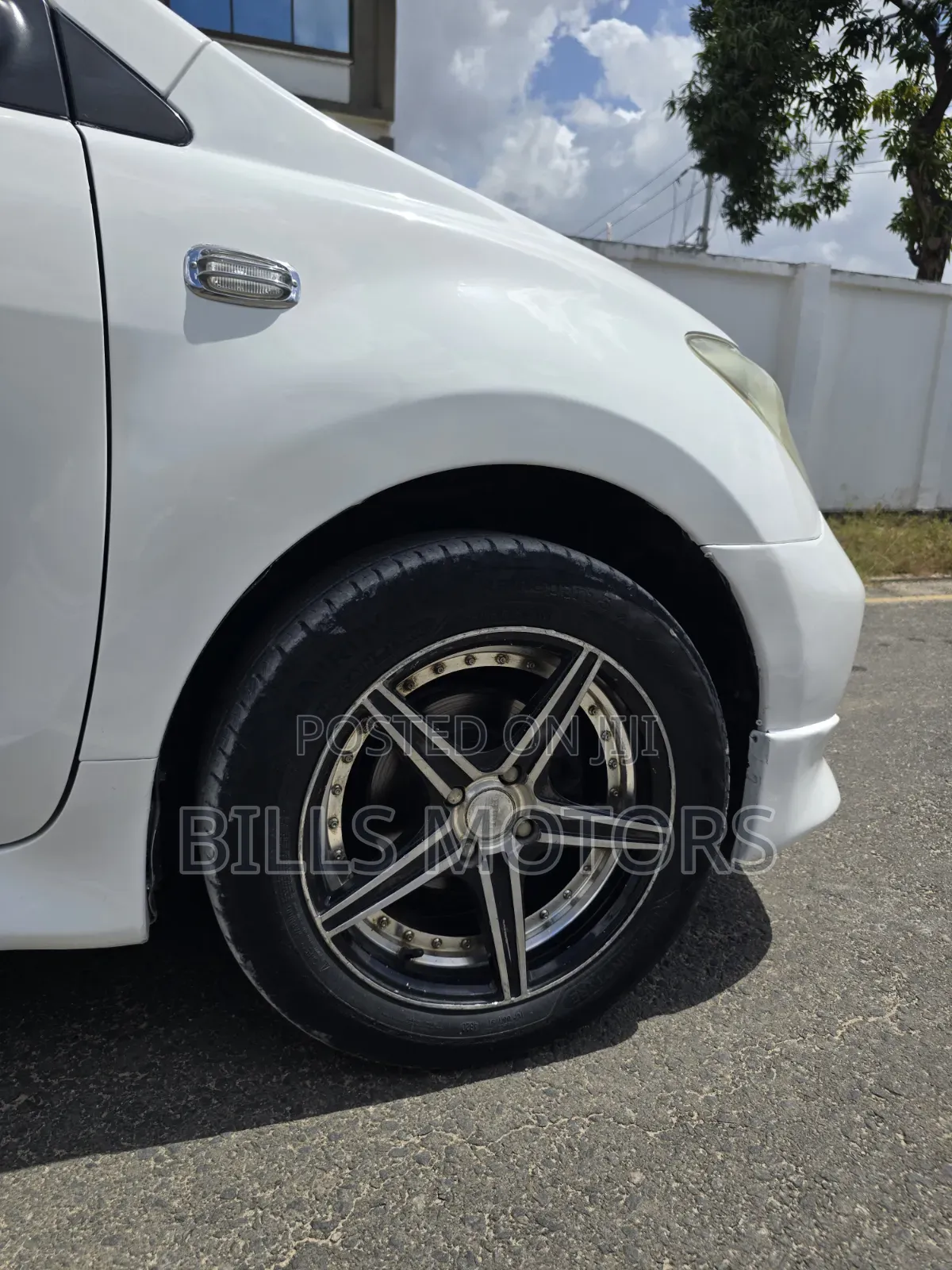 Toyota IST 2004 White