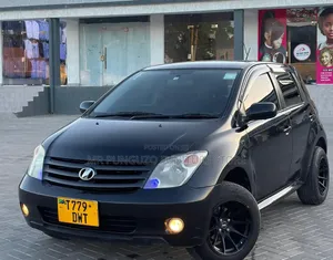 Toyota IST 2006 Black