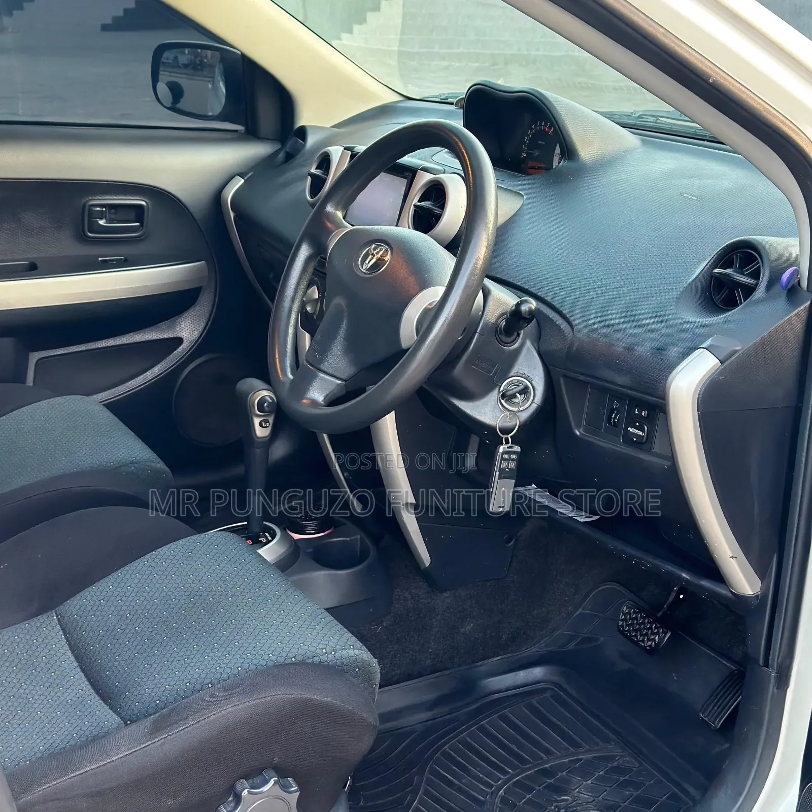 Toyota IST 2006 White