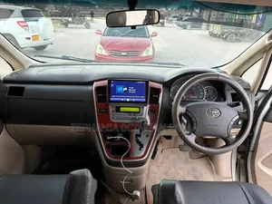 Toyota Alphard 2004 Silver