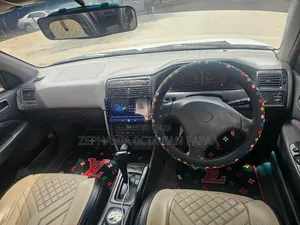Toyota Carina 2001 White
