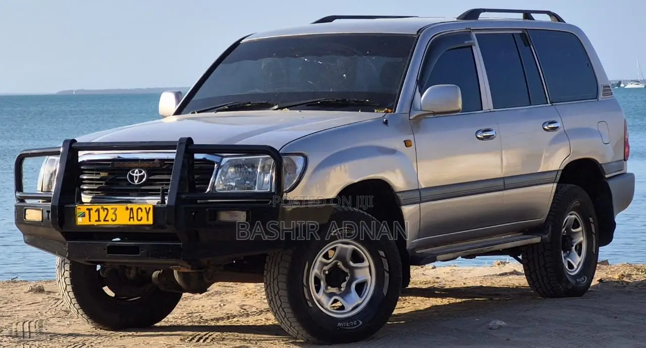 Toyota Land Cruiser 100 4.2 TD 2005 Silver