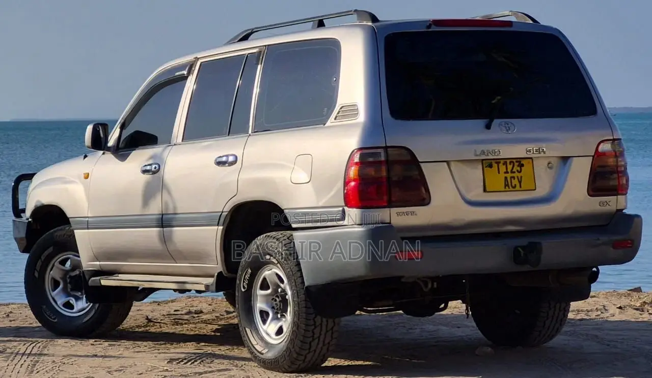Toyota Land Cruiser 100 4.2 TD 2005 Silver
