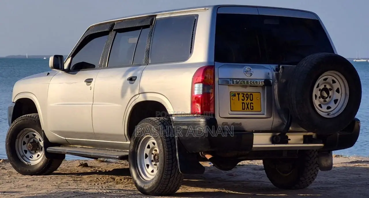Nissan Patrol 2007 Silver