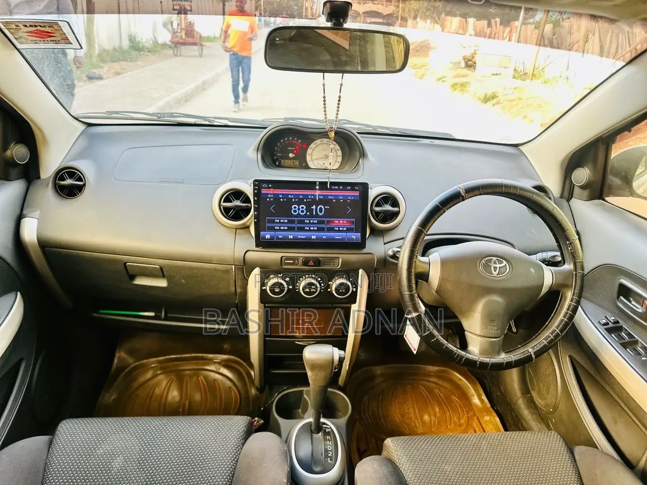 Toyota IST 2003 Silver