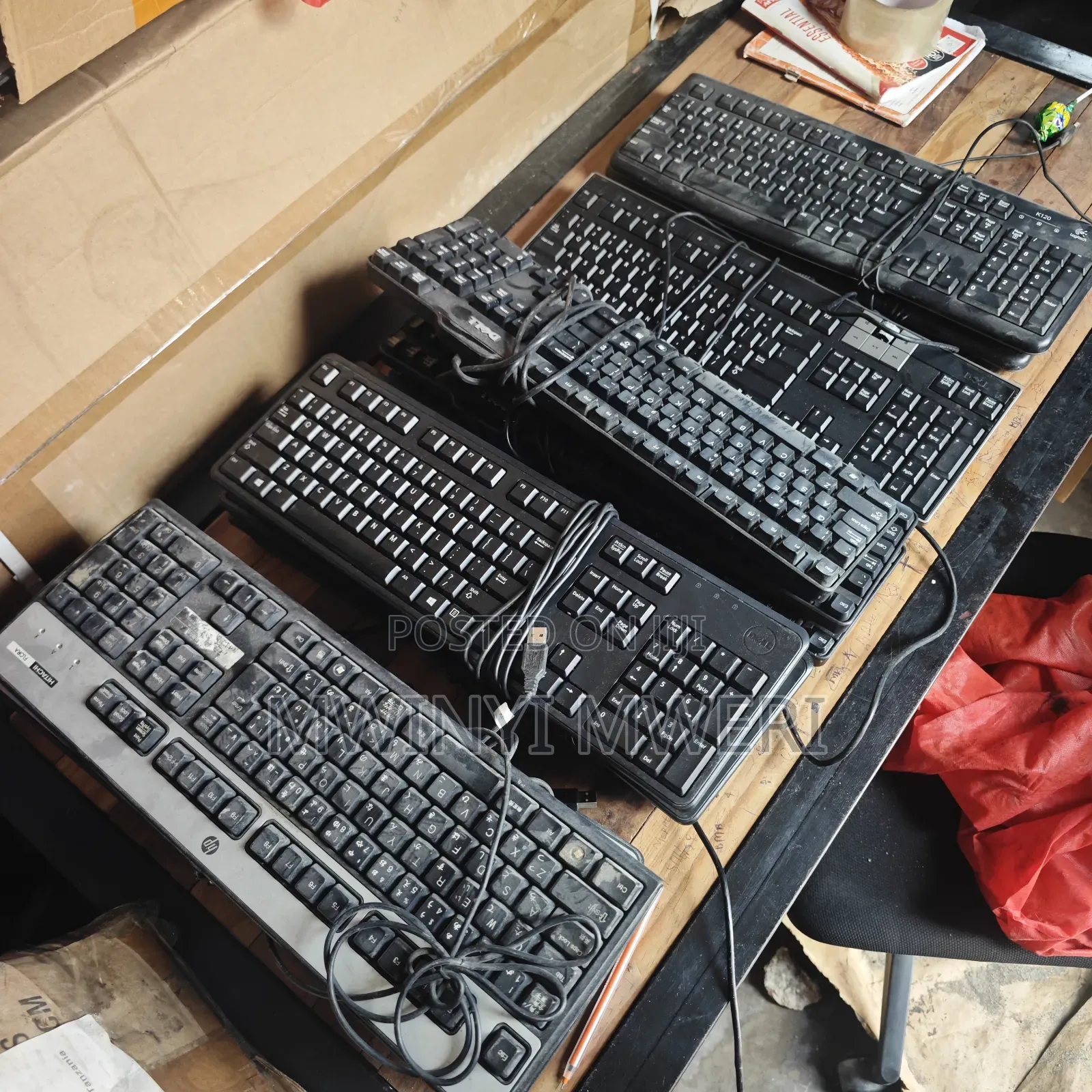 Original Desktop Keyboard Za Mtumba. Kuna Za HP, Dell Na Logitech.
