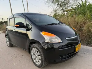 Toyota Ractis 2008 Black