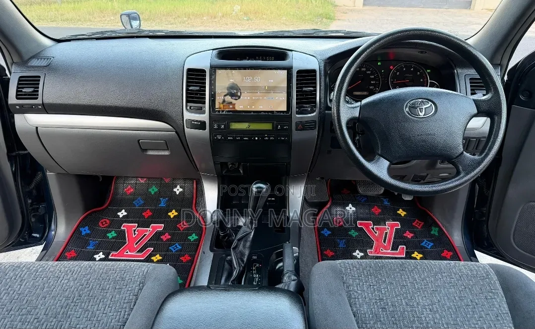 Toyota Land Cruiser Prado 2007 Black