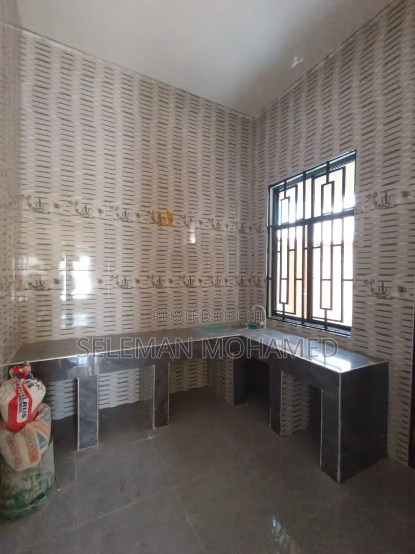 Furnished 6bdrm House in Biriani Real Estate, Mbagala for sale