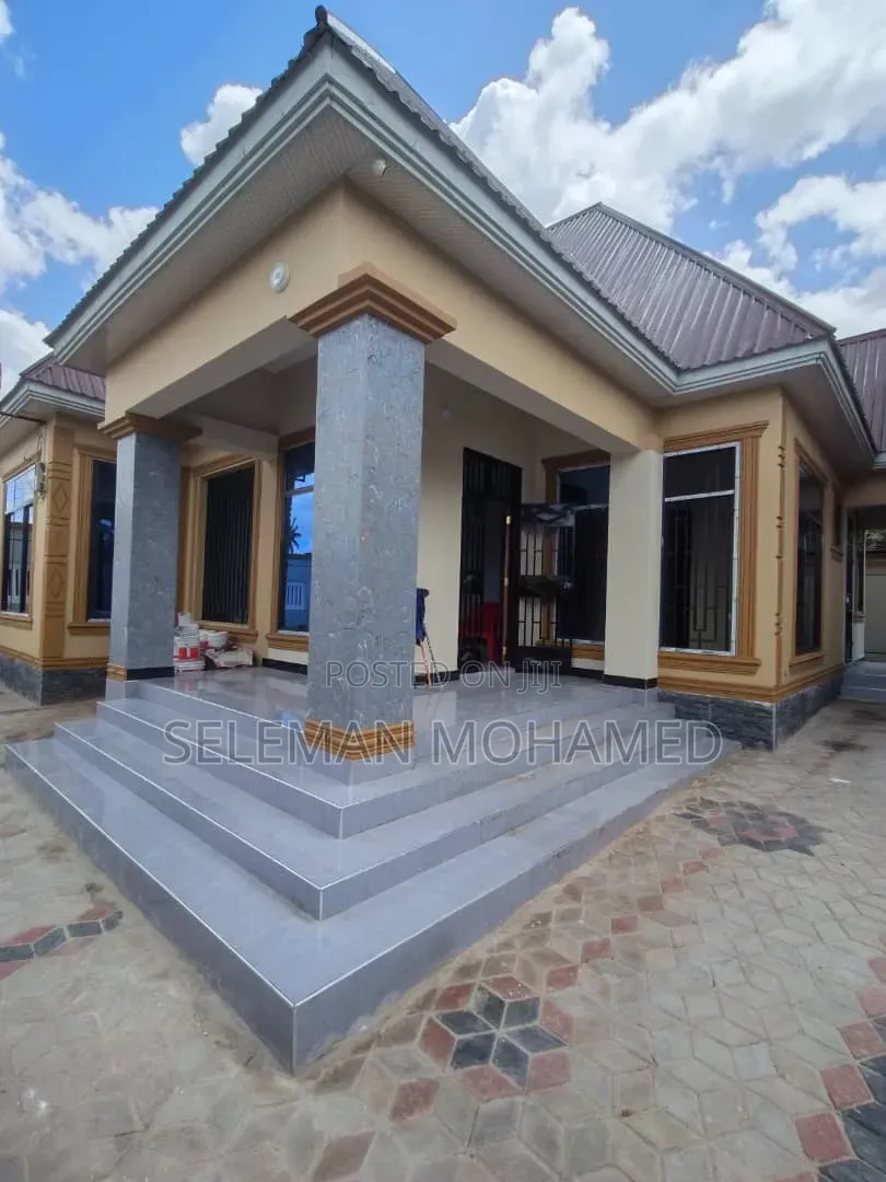 Furnished 6bdrm House in Biriani Real Estate, Mbagala for sale
