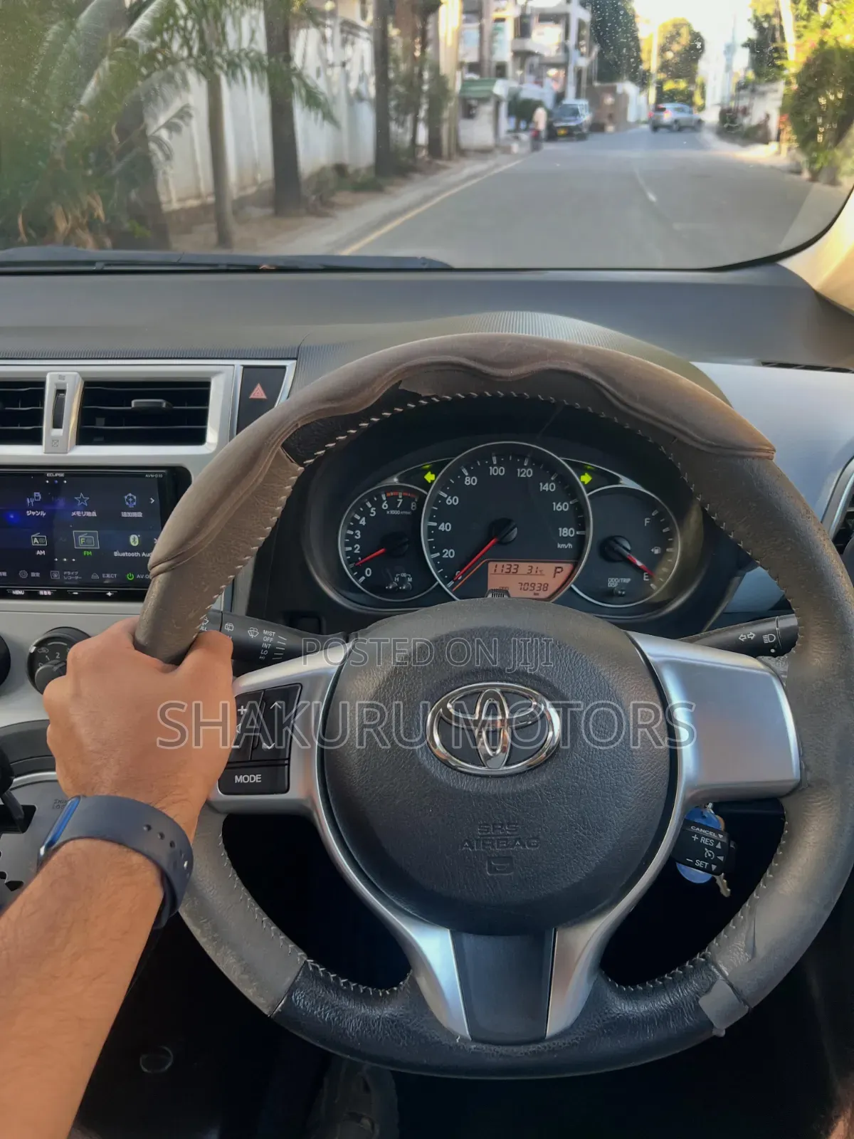 Toyota Ractis 2010 Blue