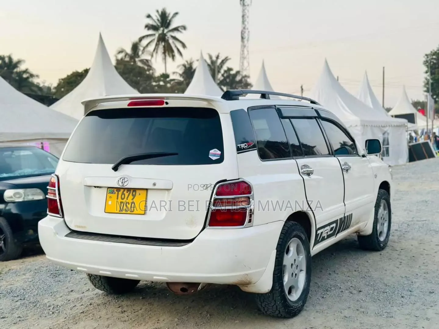 Toyota Kluger 2005 White