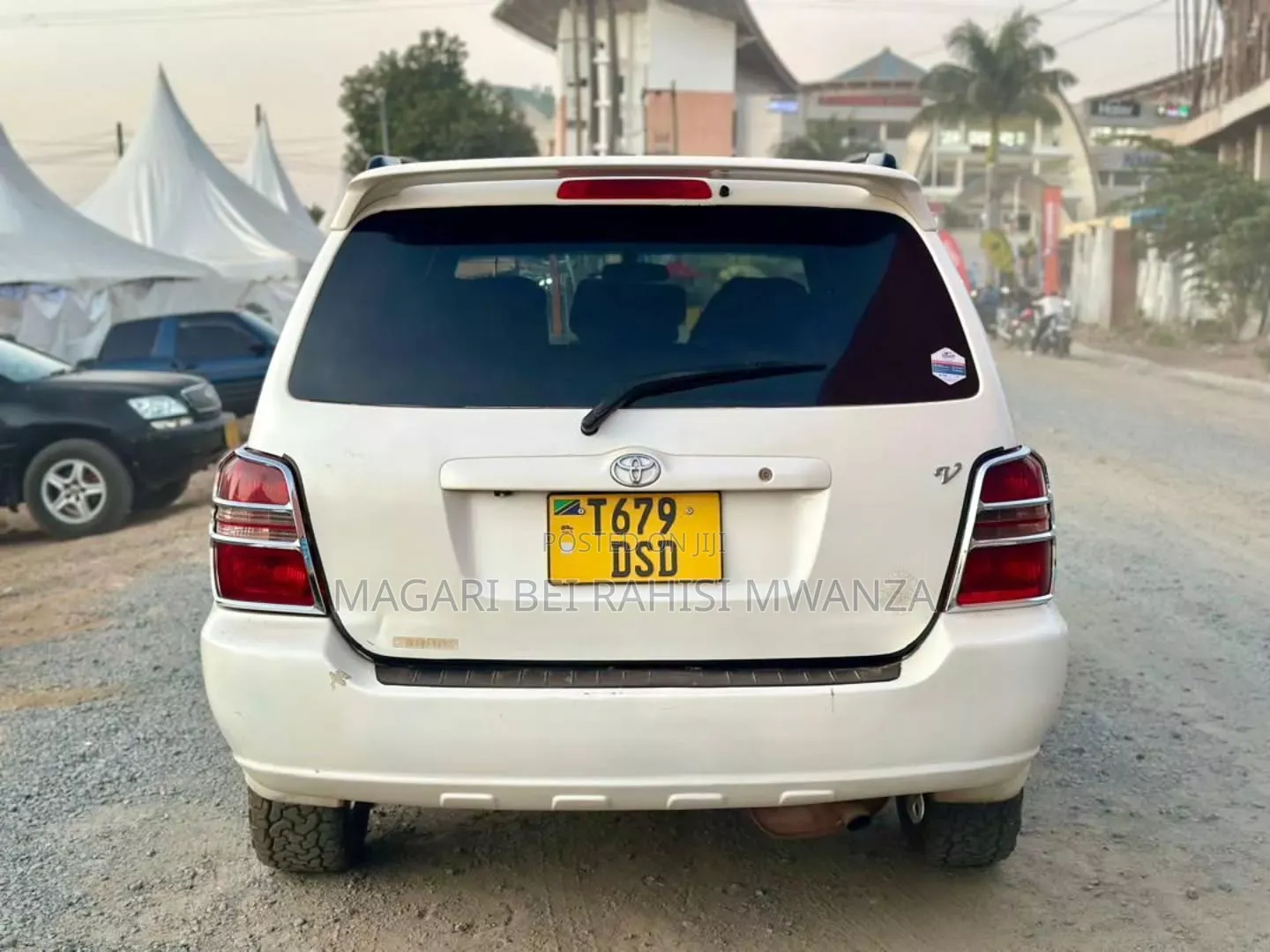 Toyota Kluger 2005 White