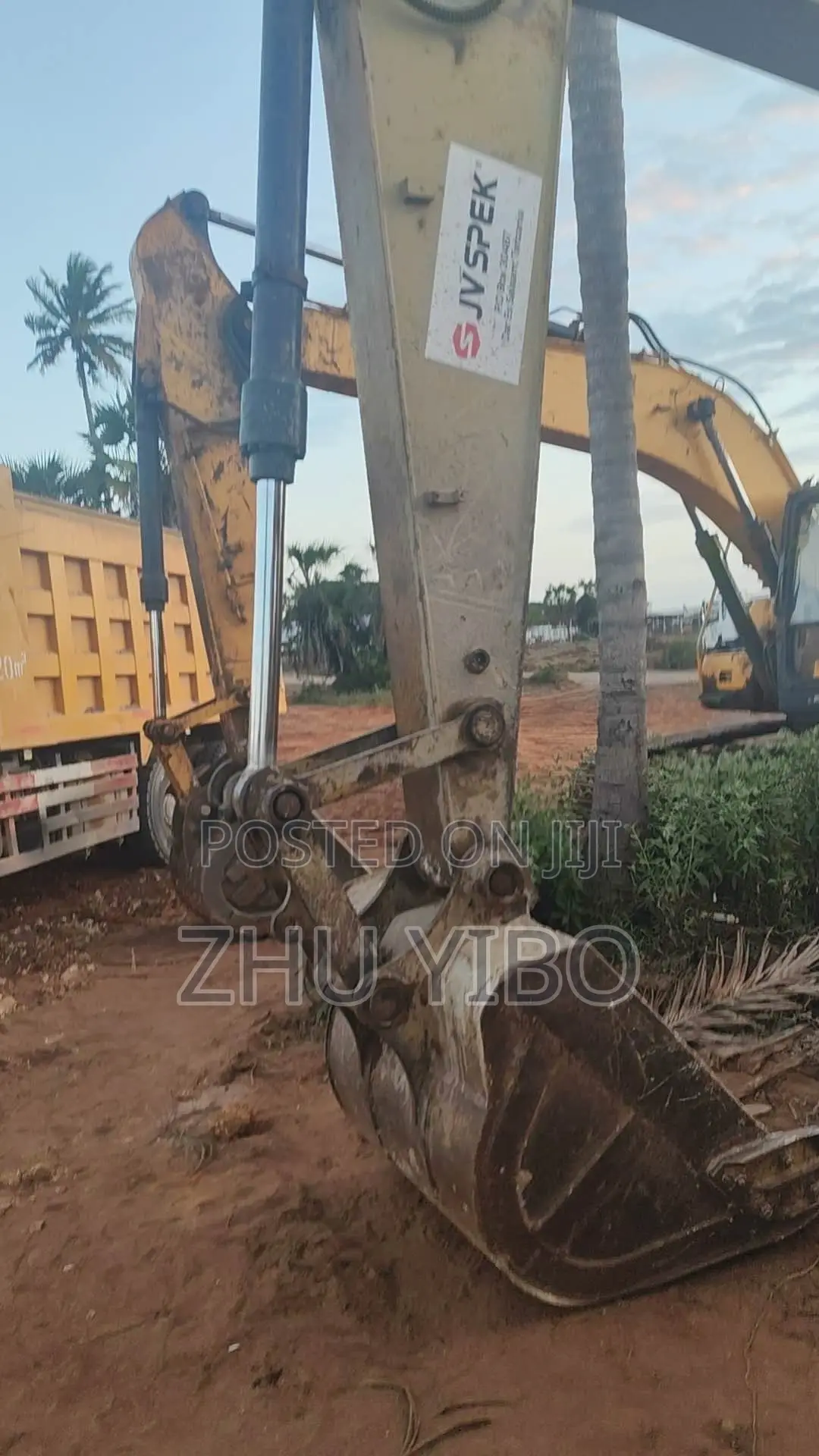 Excavator Sany205