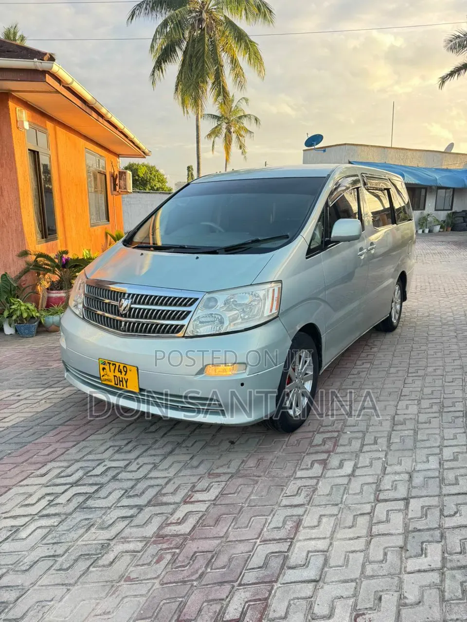 Toyota Alphard 2003 Silver