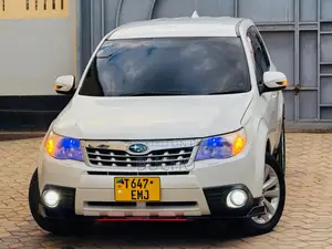 Subaru Forester 2011 White