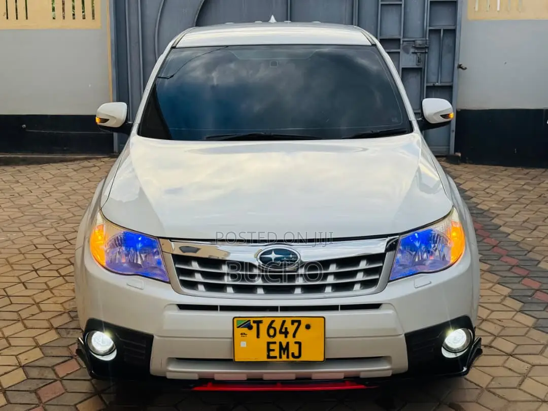 Subaru Forester 2011 White