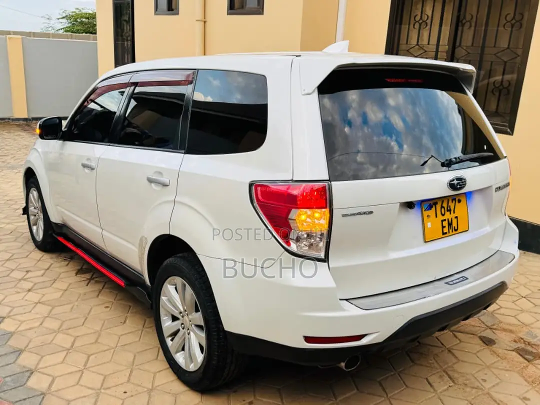 Subaru Forester 2011 White