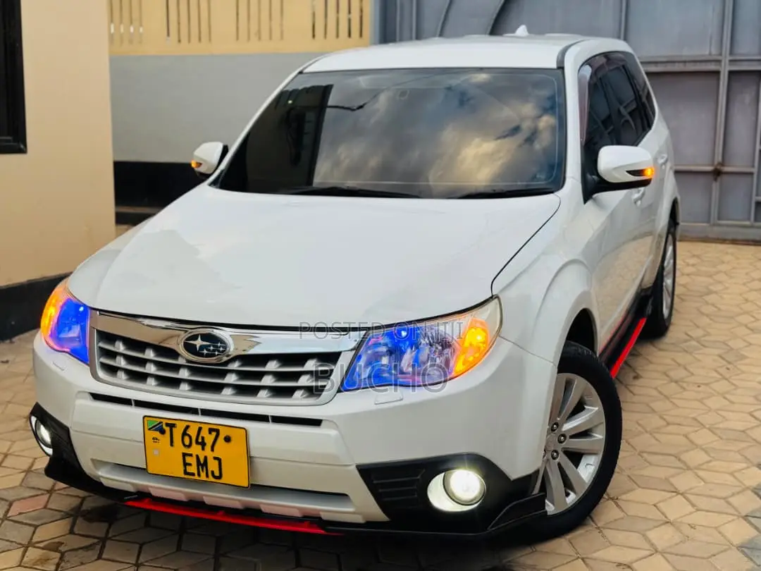 Subaru Forester 2011 White