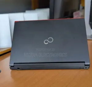 Laptop 8GB Intel Core i5 SSD 256GB