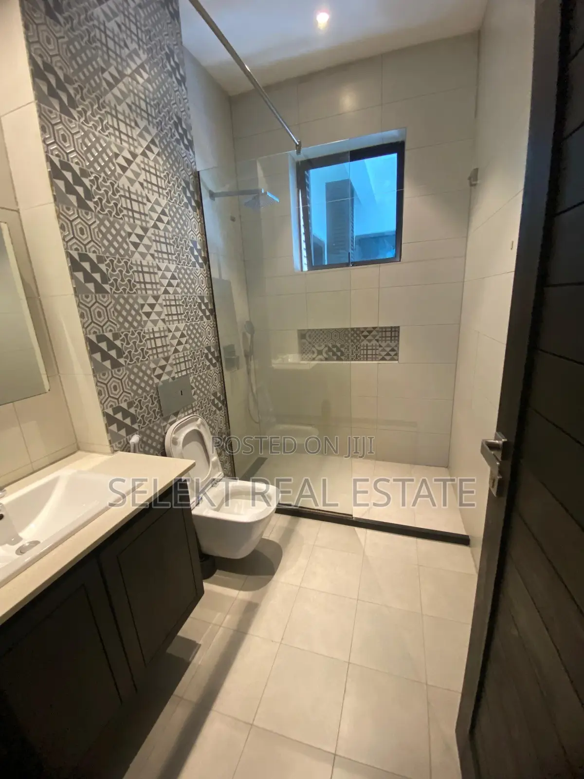 Furnished 2bdrm Apartment in Masaki for rent