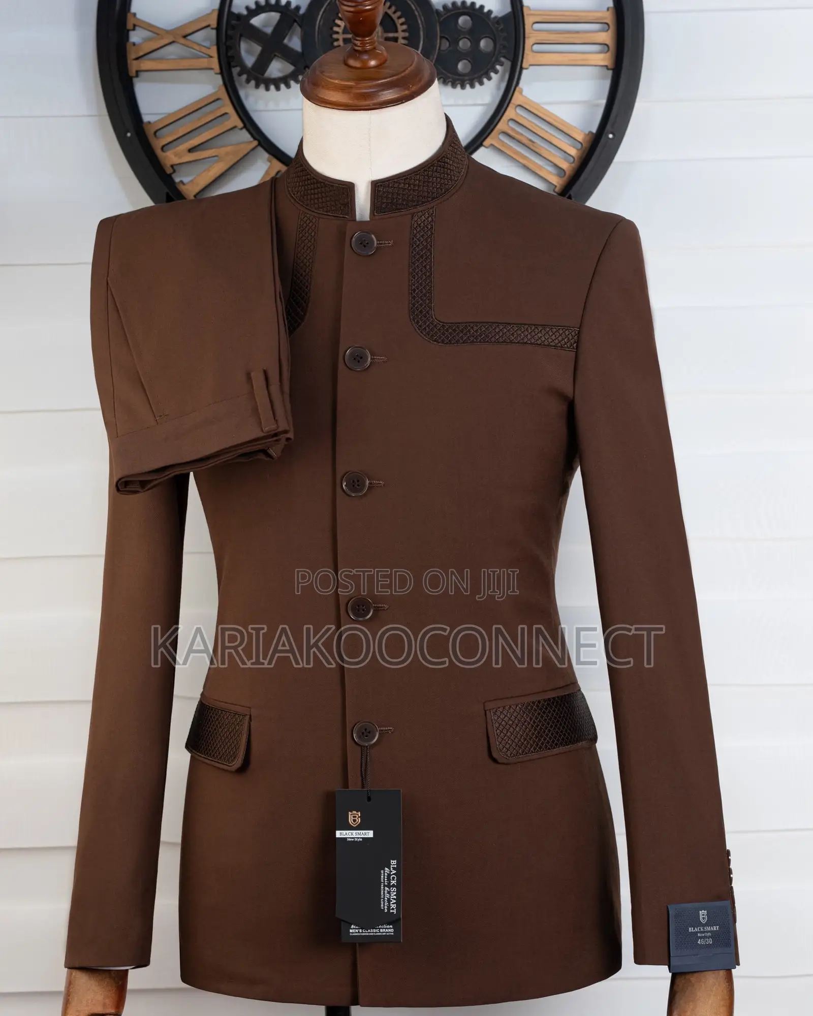 Black Smart Men’s Brown Mandarin Collar Suit –