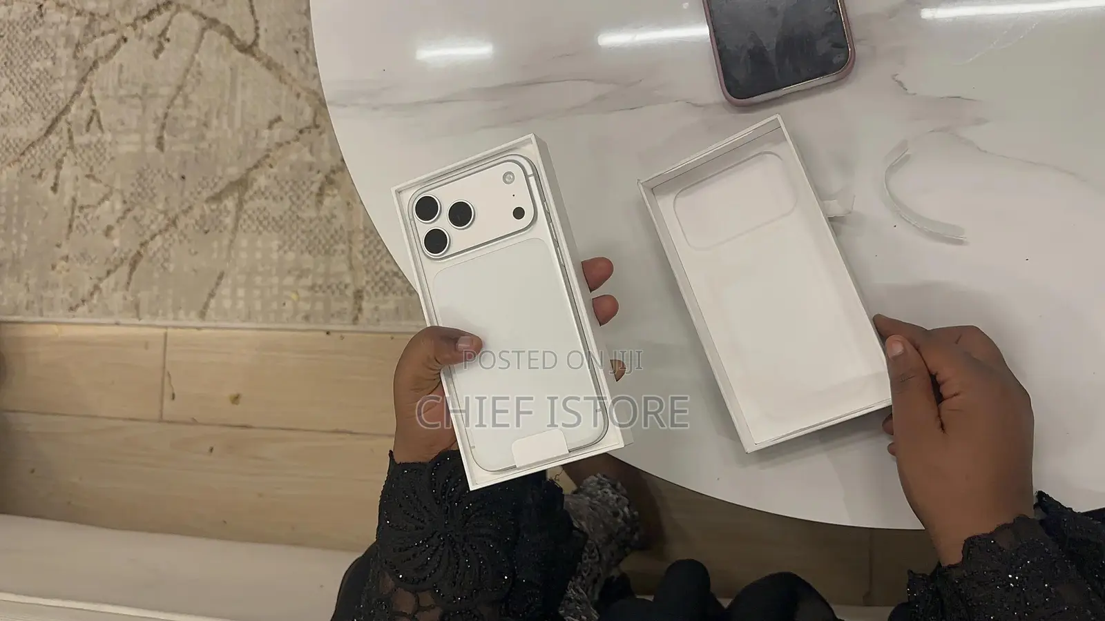 New Apple iPhone 17 Pro Max 256 GB Silver