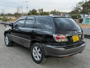 Toyota Harrier 2005 Gray