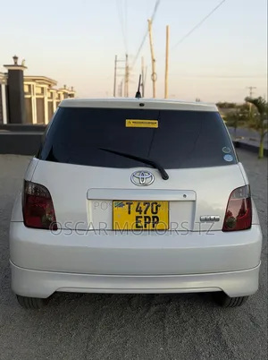 Toyota IST 2007 White
