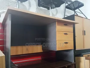 Office Table (Used)