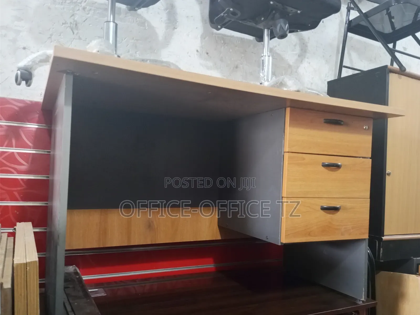 Office Table (Used)