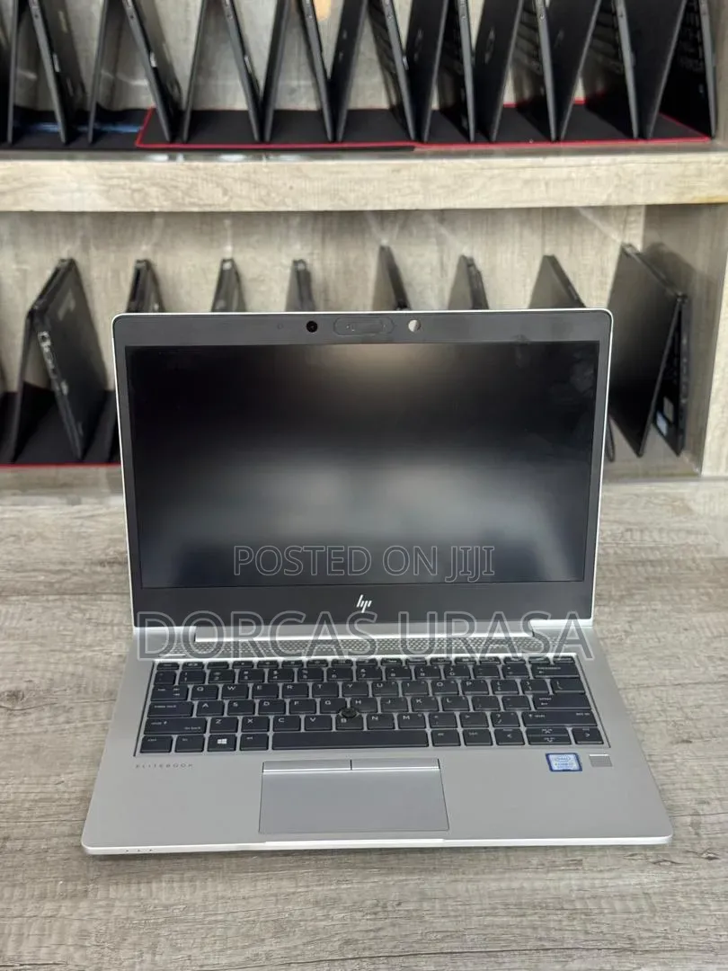Laptop HP EliteBook 830 G9 16GB Intel Core i5 SSD 256GB