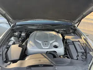 Toyota Crown 2006 Silver