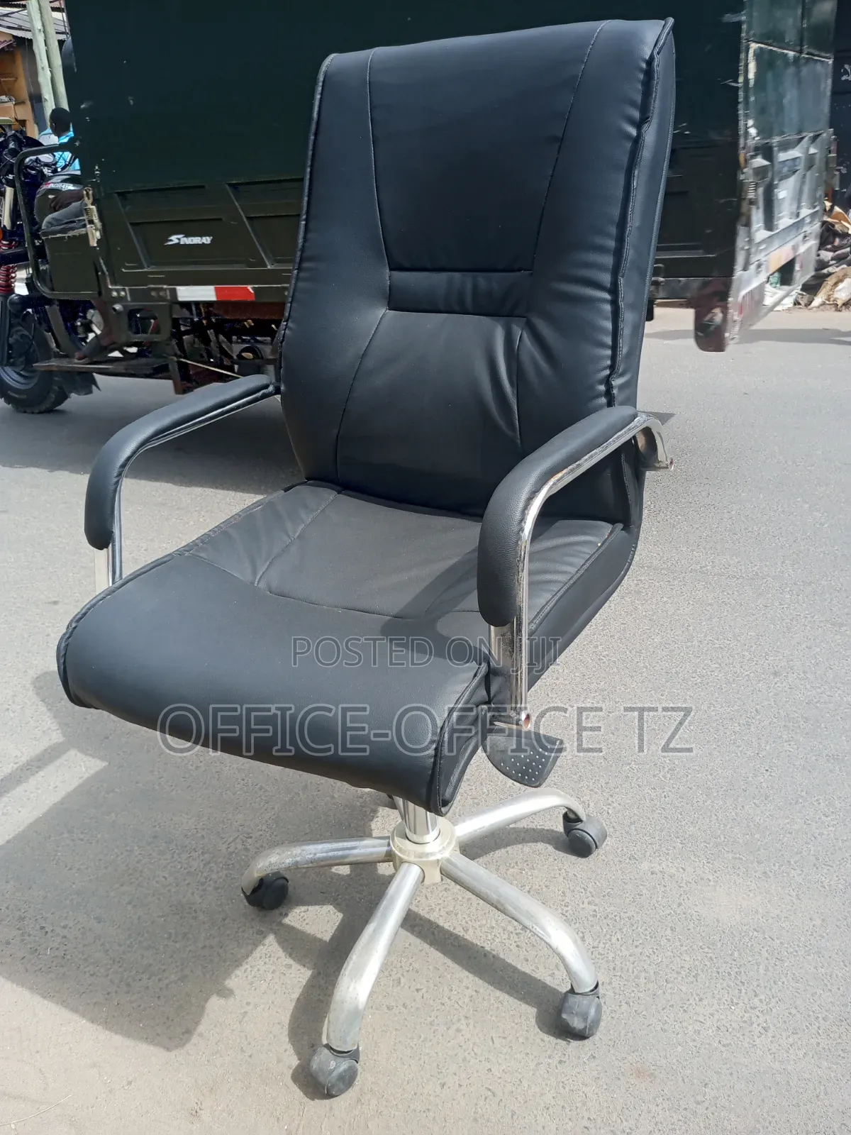 Office Chairs (Used)