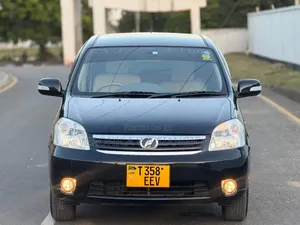 Toyota Raum 2011 Black