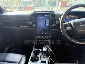 Ford Ranger Wildtrak 2023 Burgundy