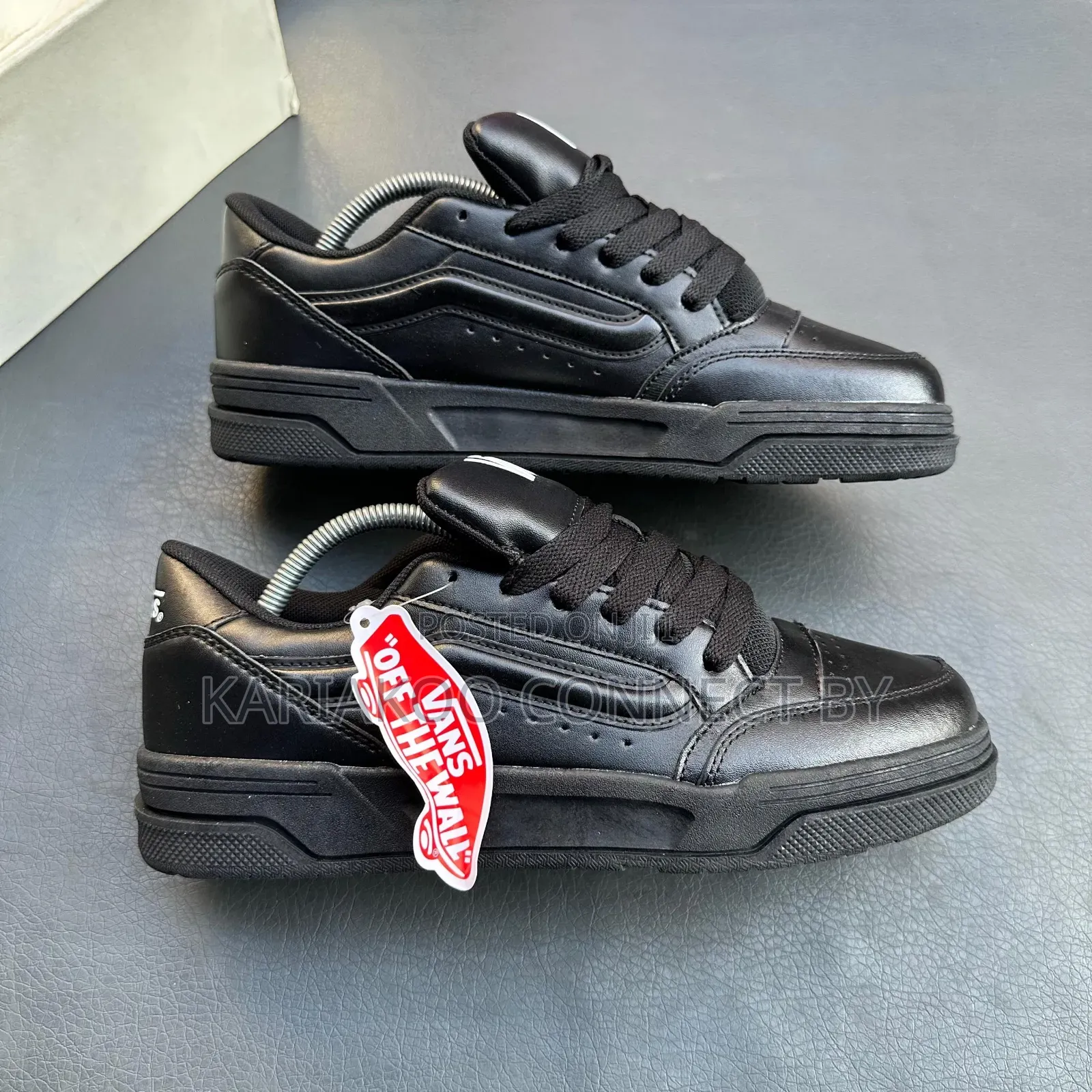 Classic Vans Low-Top Casual Shoes🔥👟