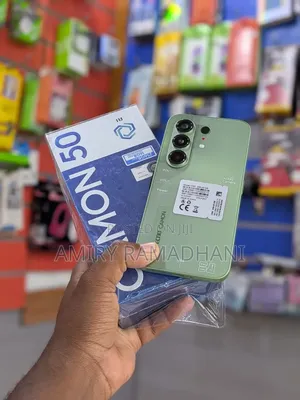 New Tecno Camon 50 256 GB Green
