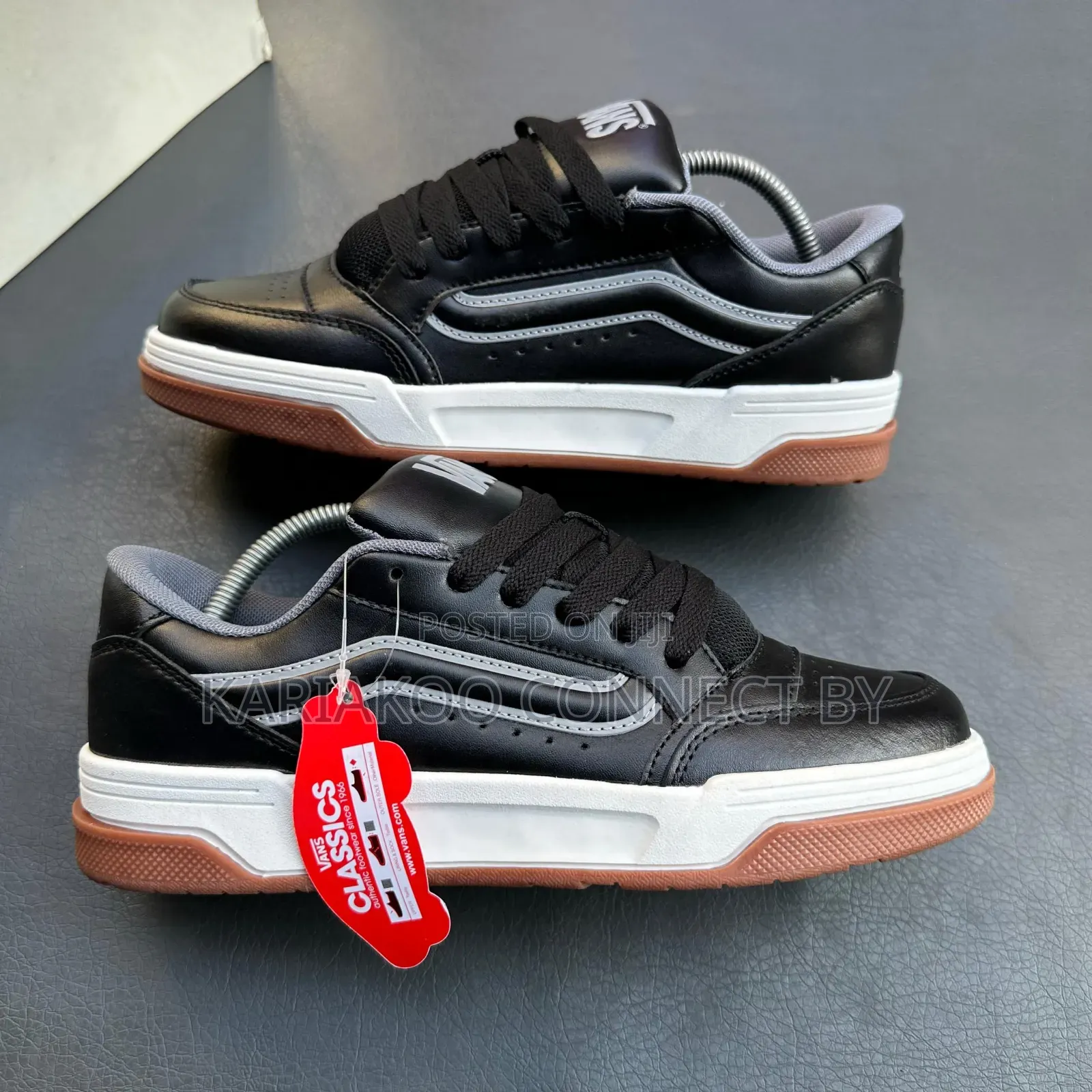 Classic Vans Low-Top Casual Shoes🔥👟