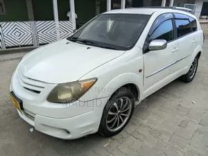 Toyota Voltz 2006 White
