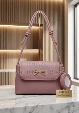✨ROYAL GLAM HANDBAG👜💎NEW STOCK✨Design Ya Kisasa Na Yenye Mvuto