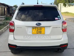 Subaru Forester 2014 Pearl