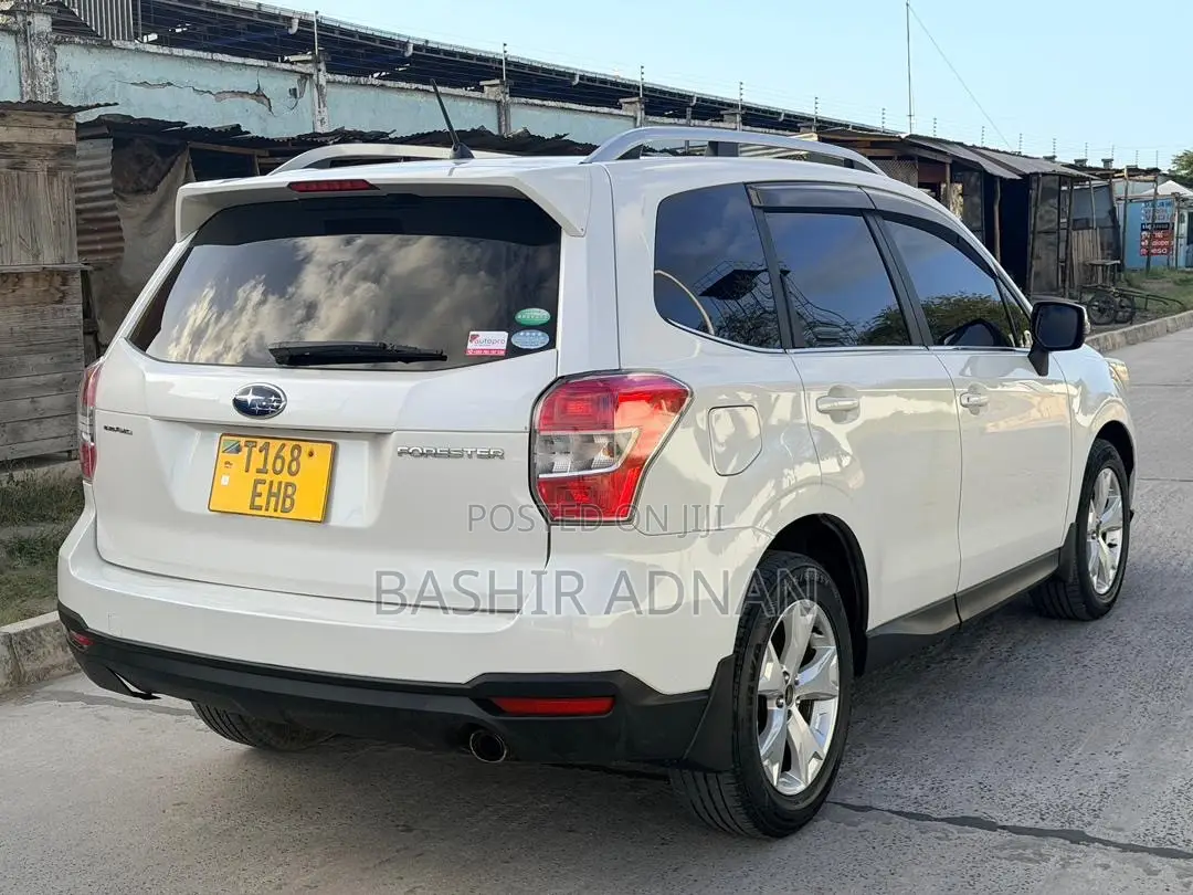 Subaru Forester 2014 Pearl