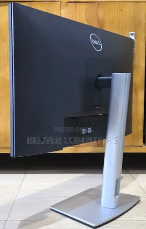 Dell Monitor P 2422H