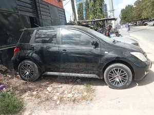 Toyota IST 2003 Black