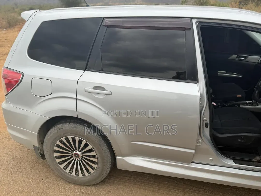 Subaru Forester 2009 Silver