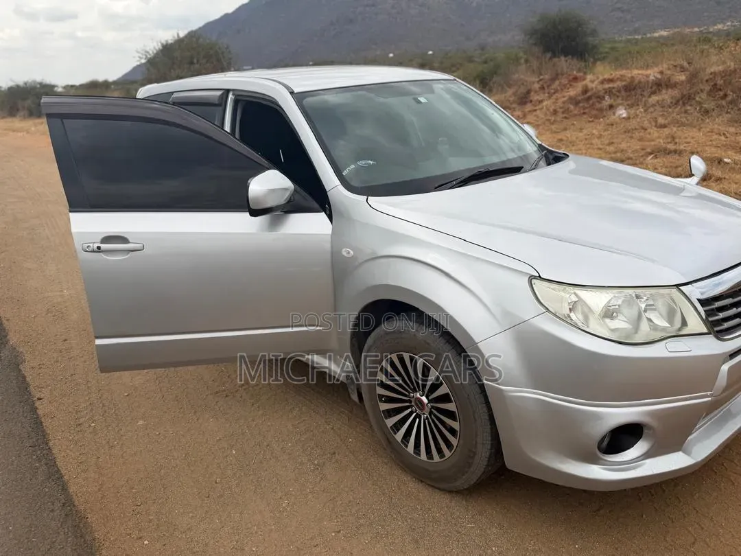 Subaru Forester 2009 Silver