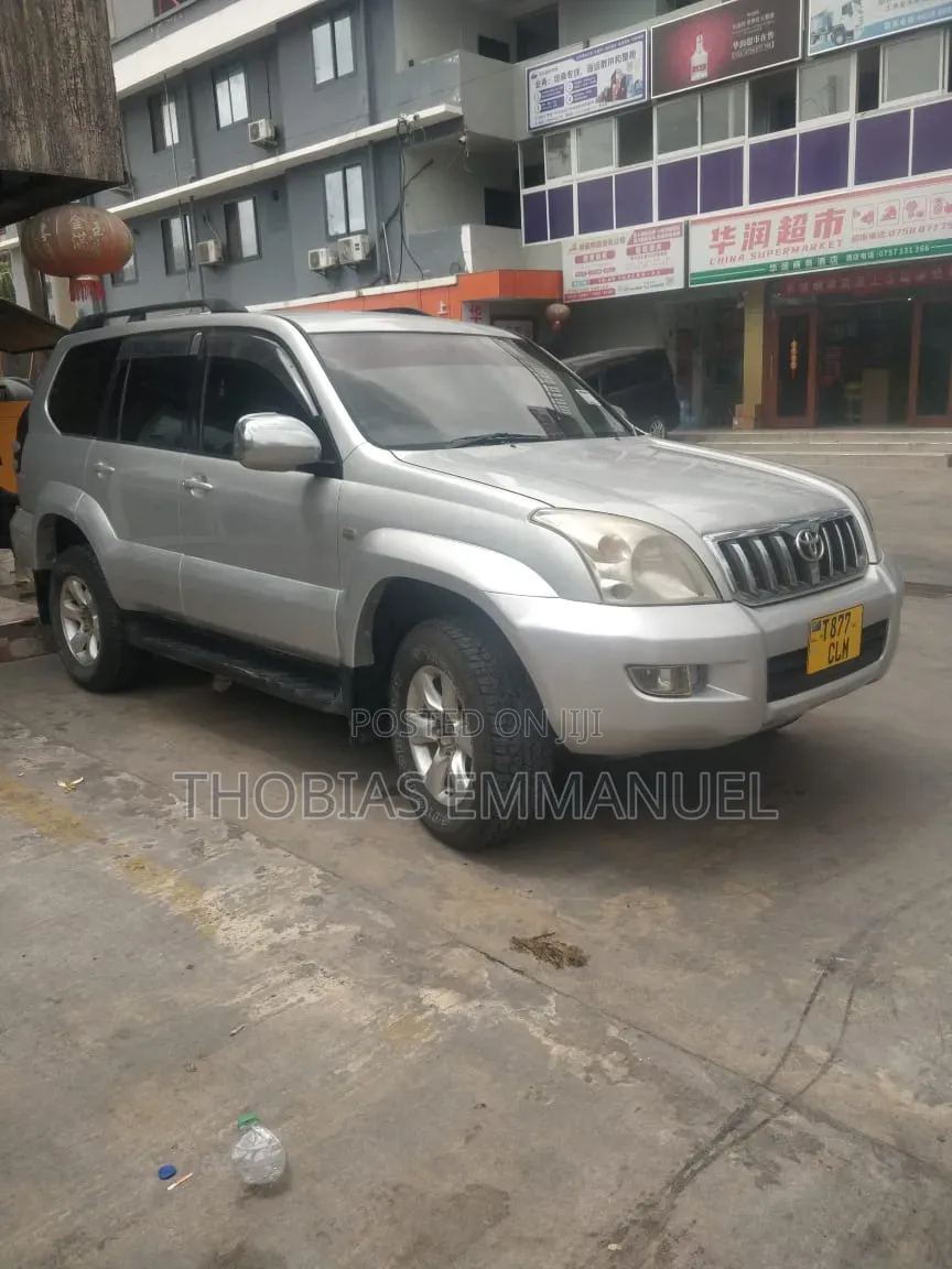 Toyota Land Cruiser Prado 2006 Silver